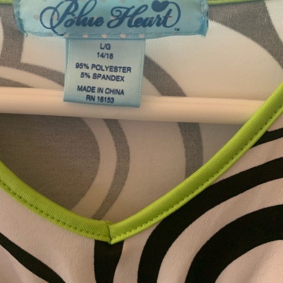 Blue heart dress multiple colors, black green and white. - Picture 6 of 7